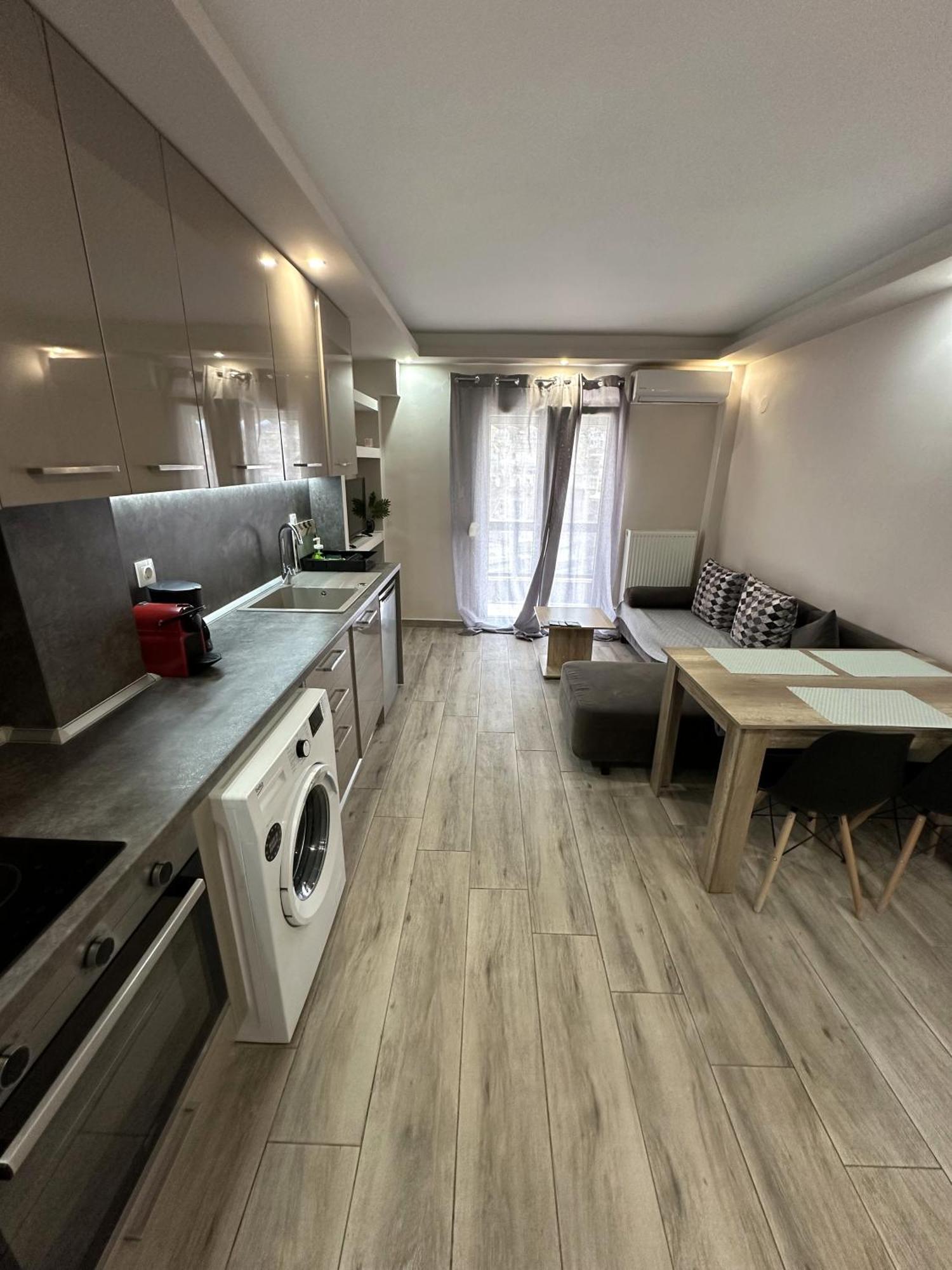 Minimalist Apartments W/ View Selanik Dış mekan fotoğraf